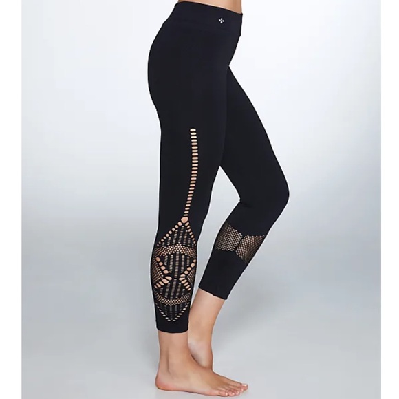 NUX Pants - Nux Alana Crop Leggings Black Large